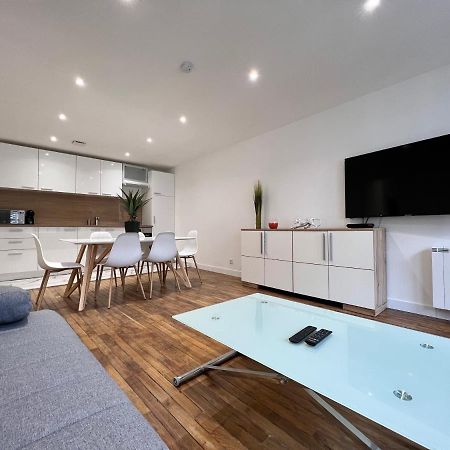 Sens - Appartement Proche Gare Et Centre Ville - Wifi Fibre - Check In Autonome - Bel Espace De Vie - Smart Tv Экстерьер фото